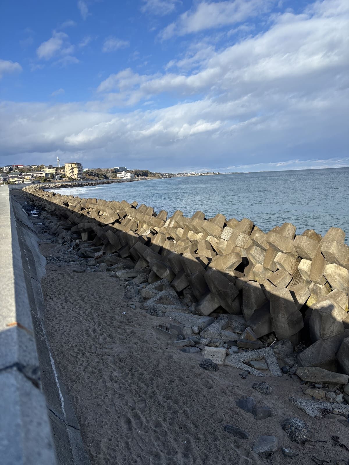水木海水浴場の堤防